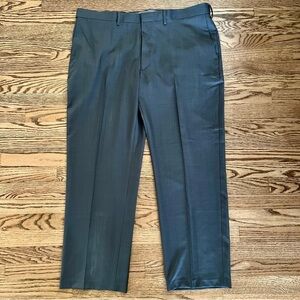 HAGGAR Dress Pants Men 42x30 Gray Chino Stretch Trousers Work Casual Church